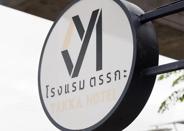 Hotel Takka - Bearing 3*